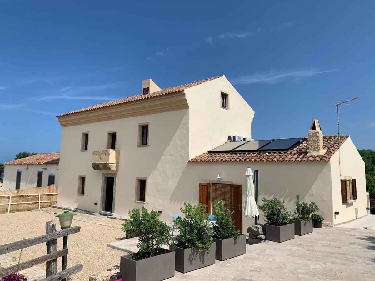 Stazzu Nuraghe Mannucciu Country house *