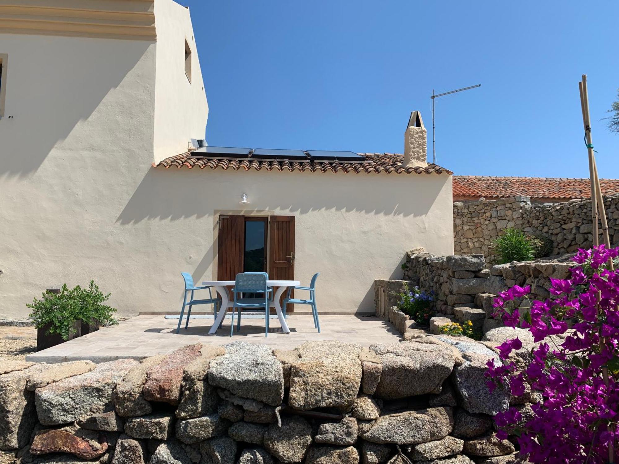 Stazzu Nuraghe Mannucciu Country house *